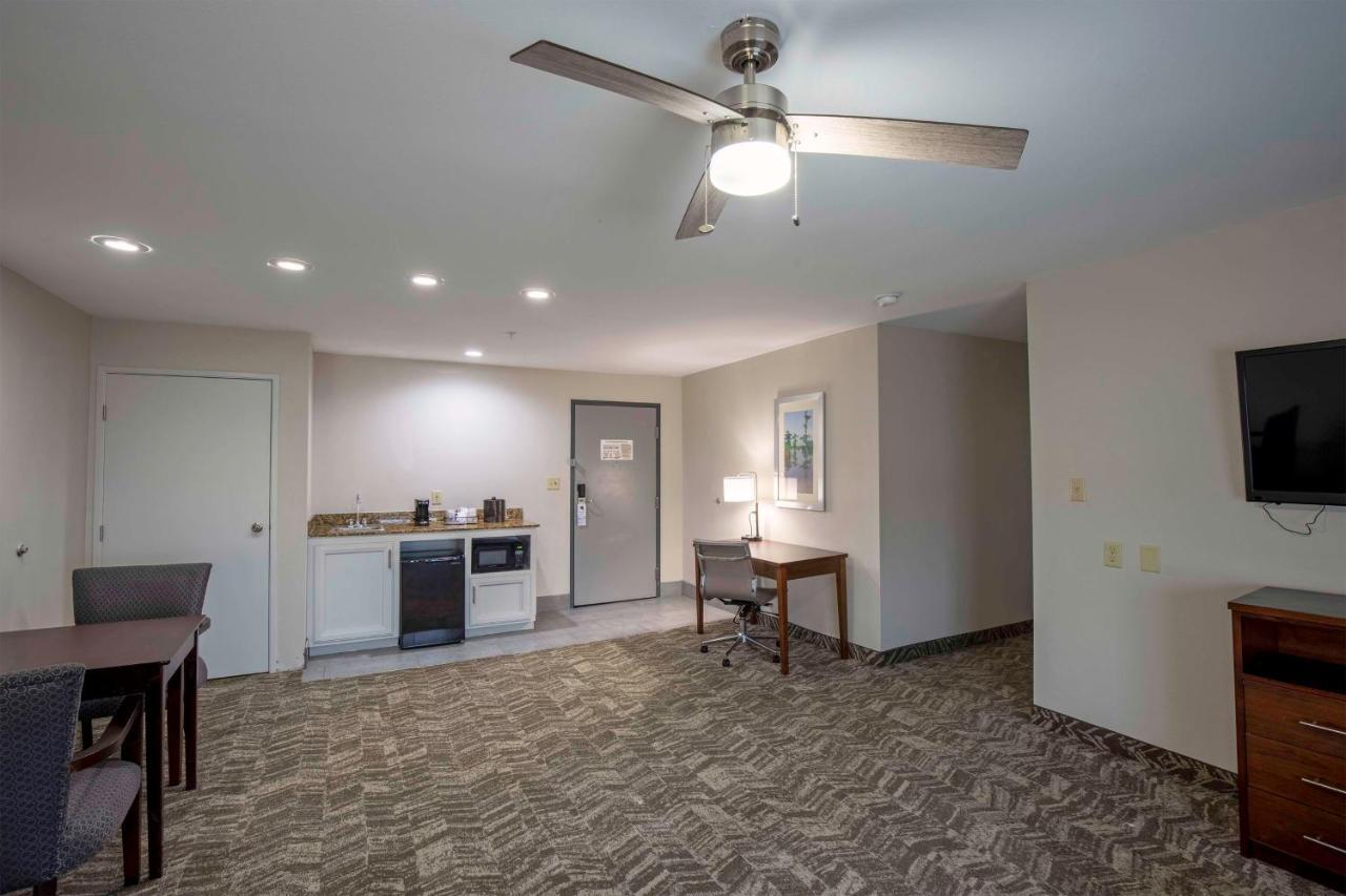Best Western Plus Lafayette Vermilion River Inn & Suites Экстерьер фото